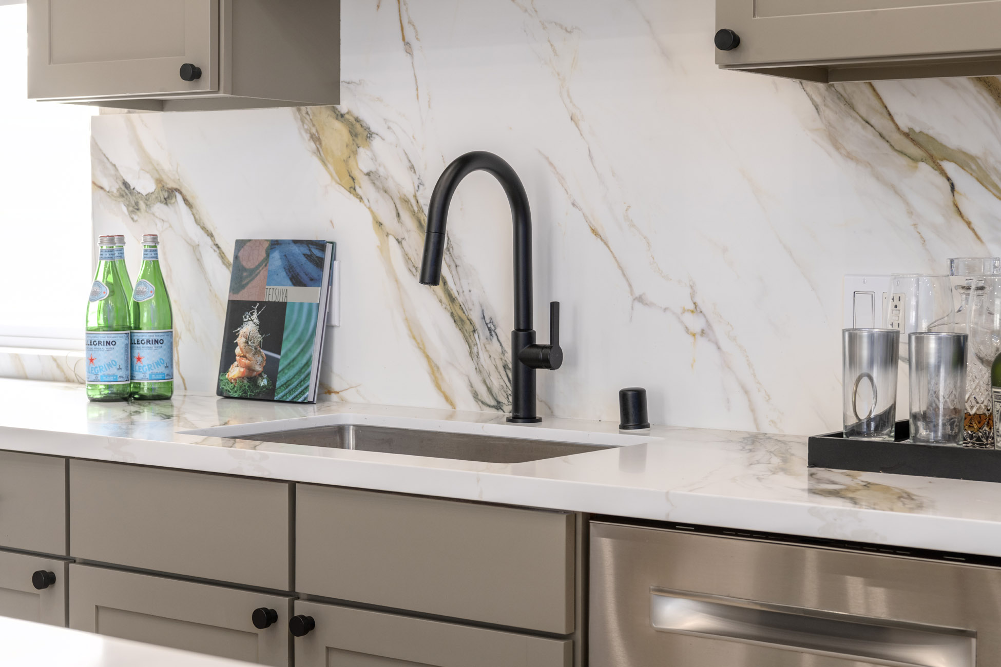 2675 2677 Sutter Street